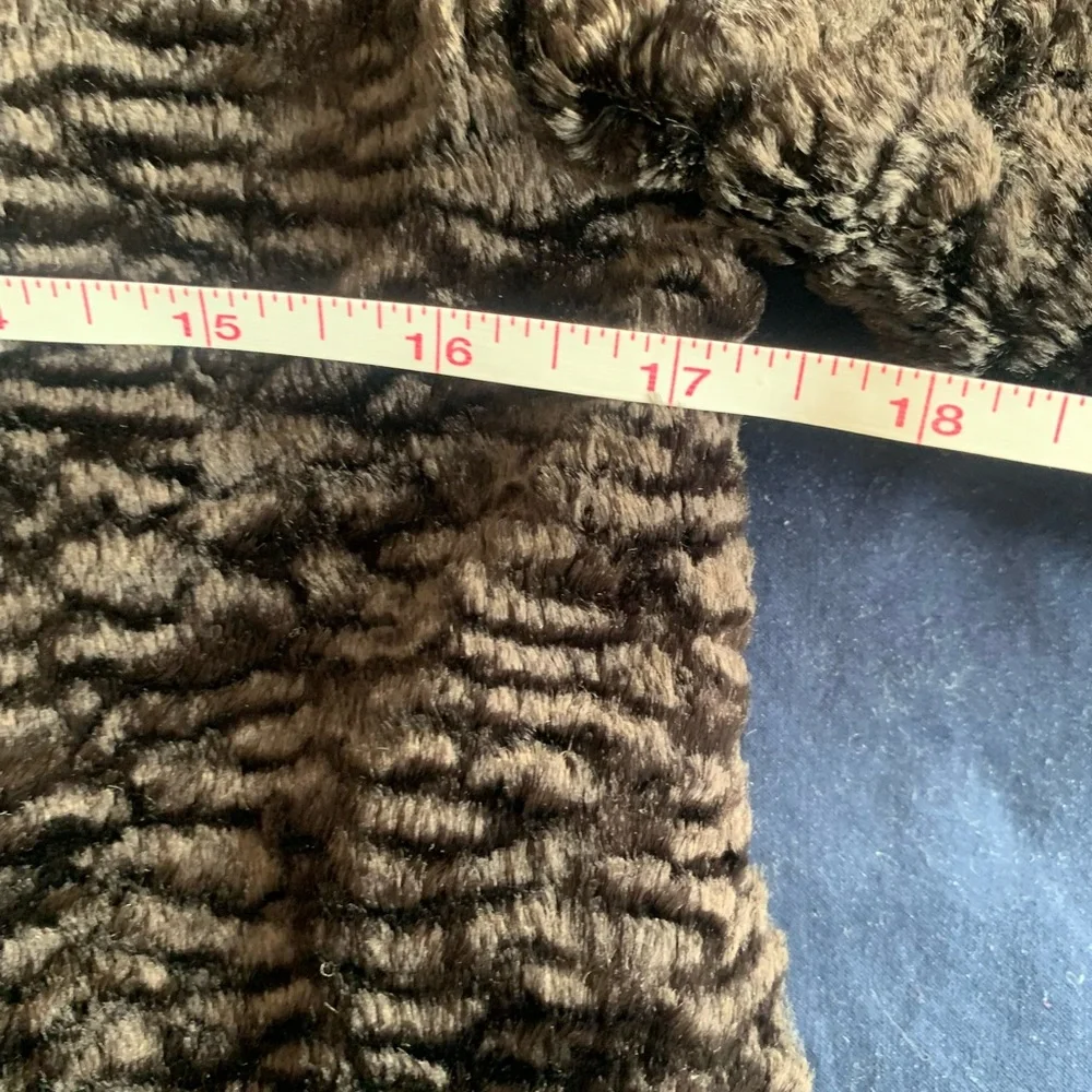 Like-New, Faux Fur Luii Jacket Size P/S - Picture 6 of 9
